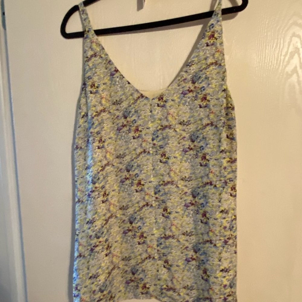 Cabins summer top.